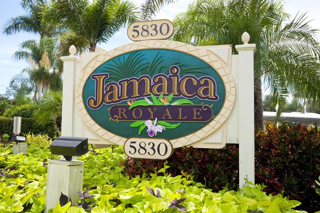 Jamaica Royale 051 Updated And Close To The Pool! - thumb 0