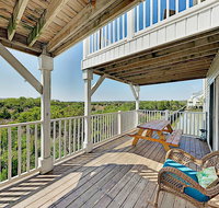 Jinks Creek Corner Unit w/ Pool 2 Blocks to Beach condo - USA Accommodation