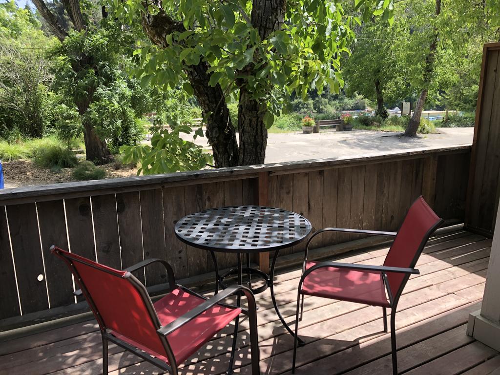 Johnson's Beach - thumb 1