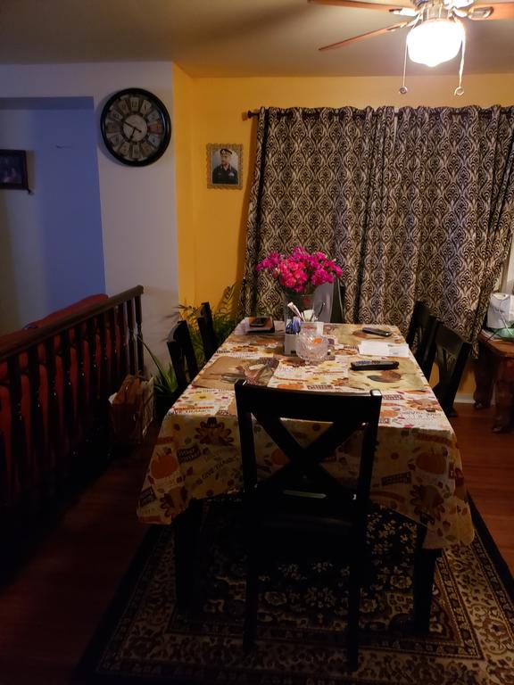 Kabirs Den - thumb 1