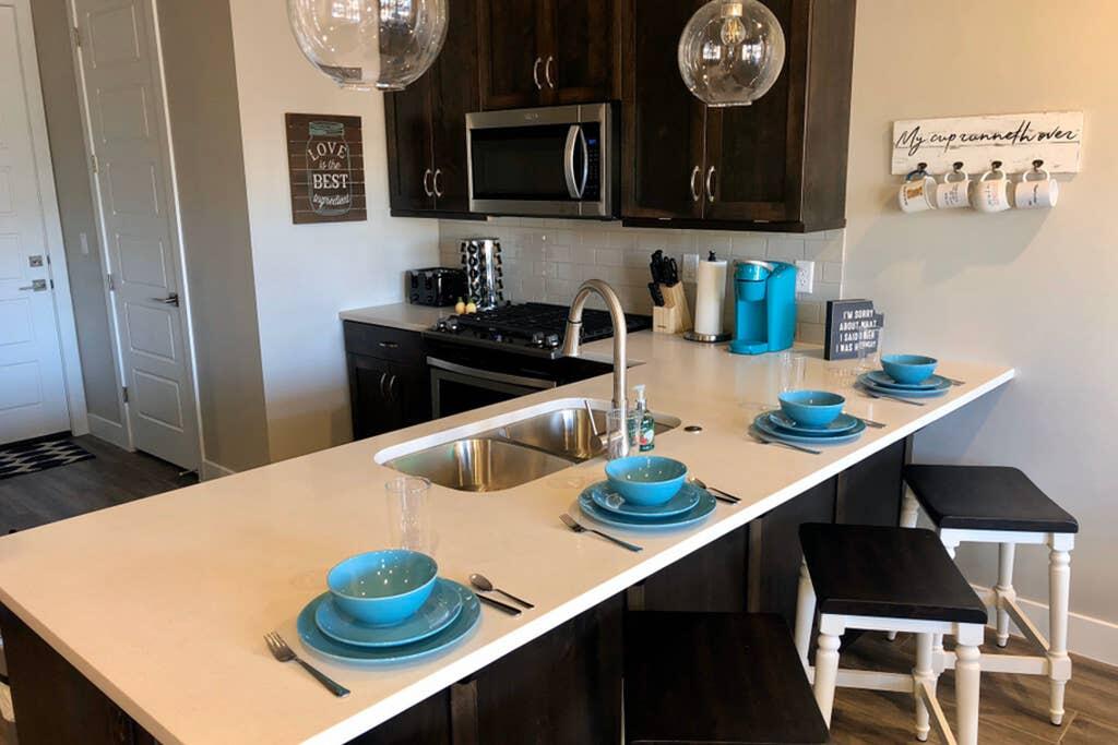 Kantada In The Sun - Poolside Retreat - thumb 2