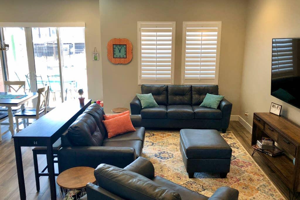 Kantada In The Sun - Poolside Retreat - thumb 3