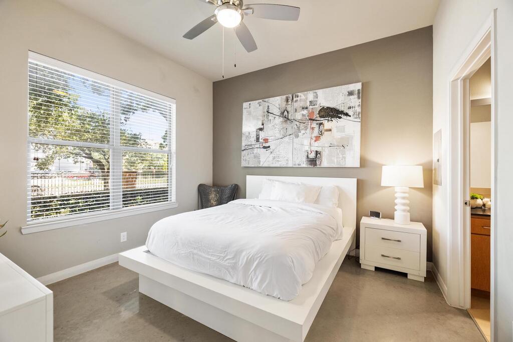 Kasa Houston Uptown Apartments
