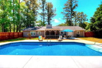 Kennesaw Oasis -Private Pool Comfy 4BDR Sleeps 14 Tourism Bookings