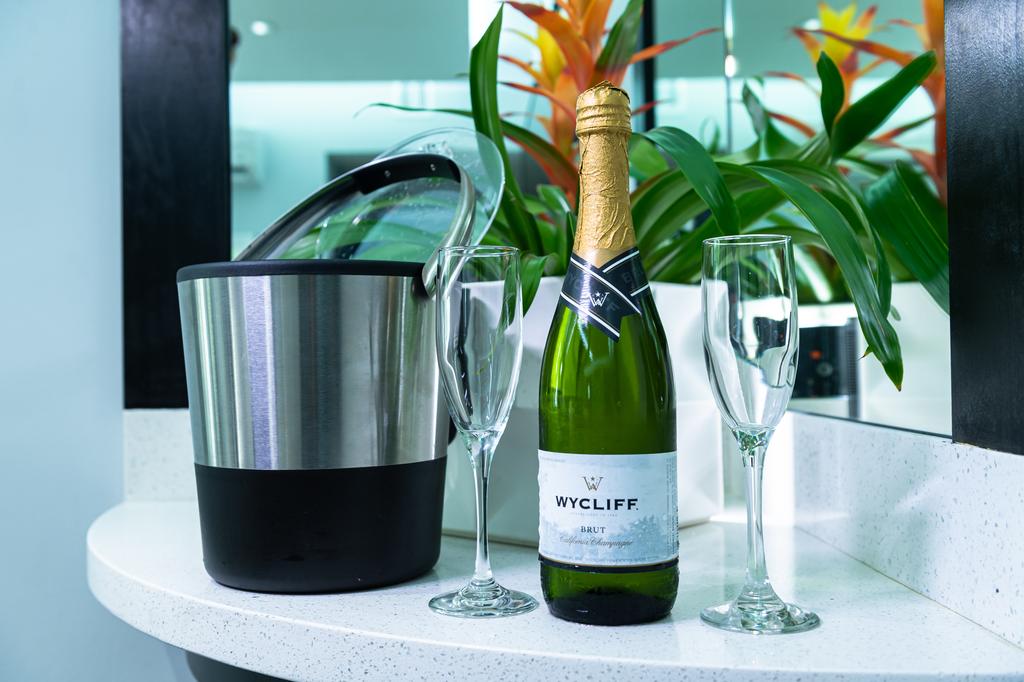 Kent Hotel - thumb 2