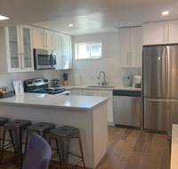 King, bunks & sleep sofa Lower Apartment in Denver - Tourism Bookings