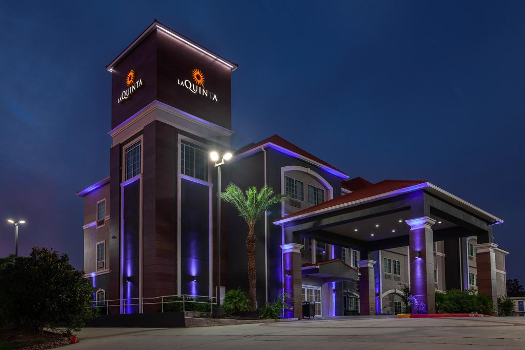 La Quinta By Wyndham Cleveland TX - thumb 2