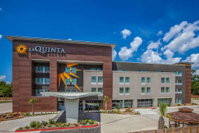 La Quinta by Wyndham Houston East at Sheldon Rd Tourism Bookings
