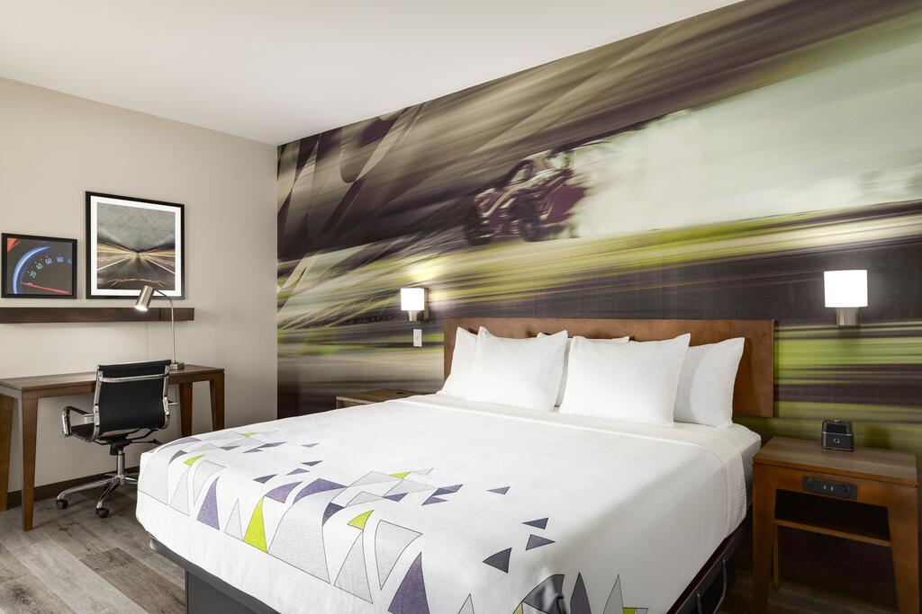 La Quinta Inn & Suites By Wyndham Braselton - thumb 2