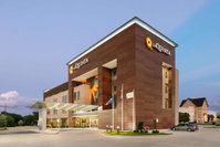 La Quinta Inn  Suites by Wyndham College Station North Tourism Bookings