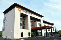 La Quinta Inn  Suites by Wyndham Santa Rosa Sonoma Tourism Bookings