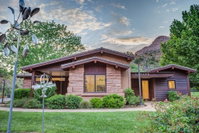 LaFave Luxury Rentals at Zion Tourism Bookings