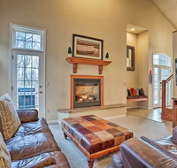 Lake and Resort Home - Game Room, Kitchen & Patio! - Tourism Bookings