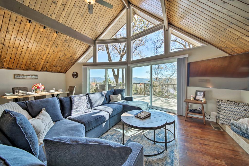 Lake Arrowhead House With Spa & Mountain And Lake Views! - thumb 3