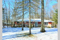 Lake Harmony Beautiful Mountain Home Tourism Bookings