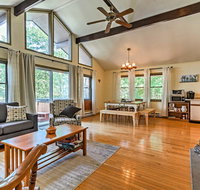 Lake Harmony Home with BBQ & Hot Tub-Near Ski Resorts - Tourism Bookings