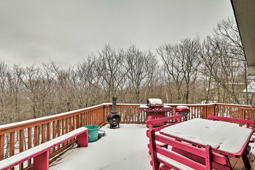 Lake Harmony Home With Ideal Location & Hot Tub! - thumb 1