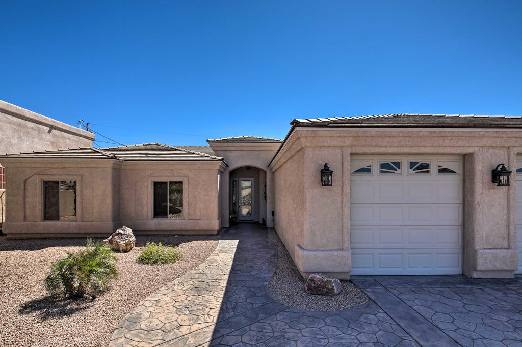 Lake Havasu City Home With Pool - 6 Miles To Lake! - thumb 2
