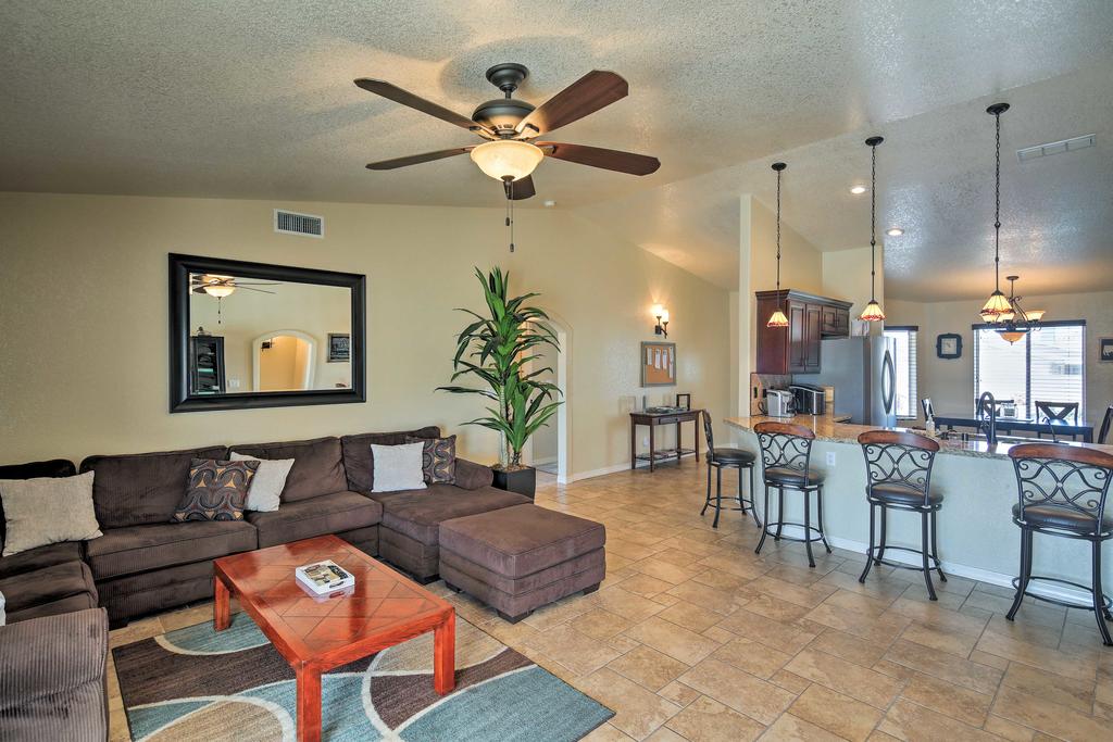 Lake Havasu City Home With Pool, Hot Tub & Mtn Views - thumb 2