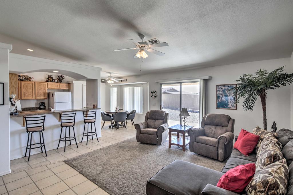 Lake Havasu City Home, Mins To Lake & Dwntn! - thumb 0