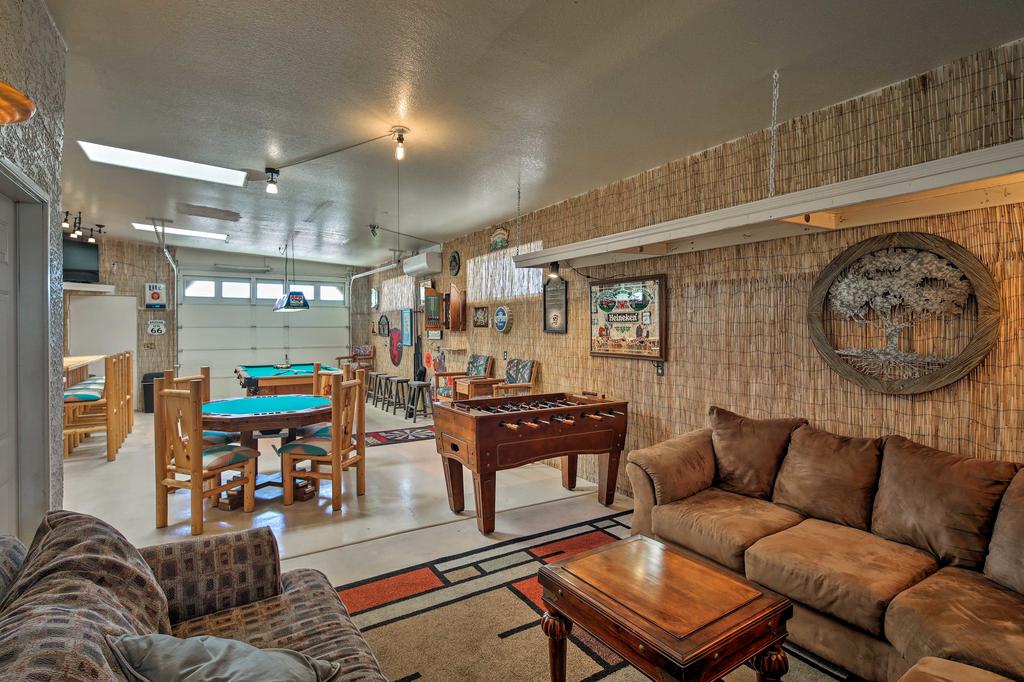 Lake Havasu City House With Pool And Game Room! - thumb 3