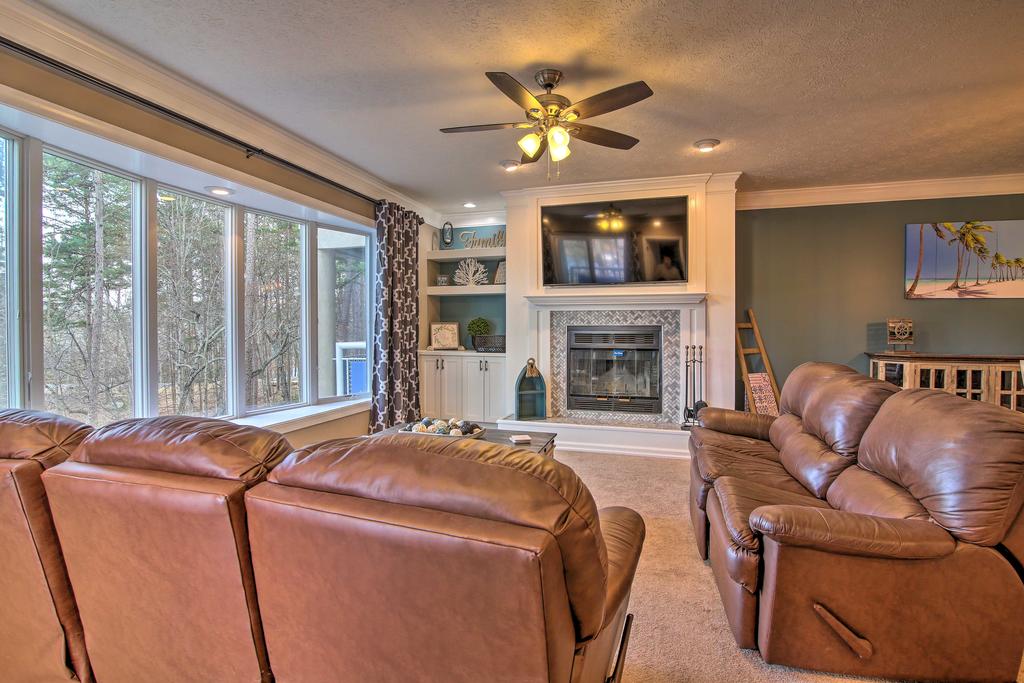 Lake Keowee Condo With Balcony & Resort Amenities! - thumb 3