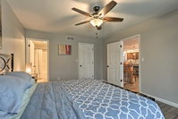 Lake of the Ozarks Hideaway with Shared Dock and Slip Tourism Bookings