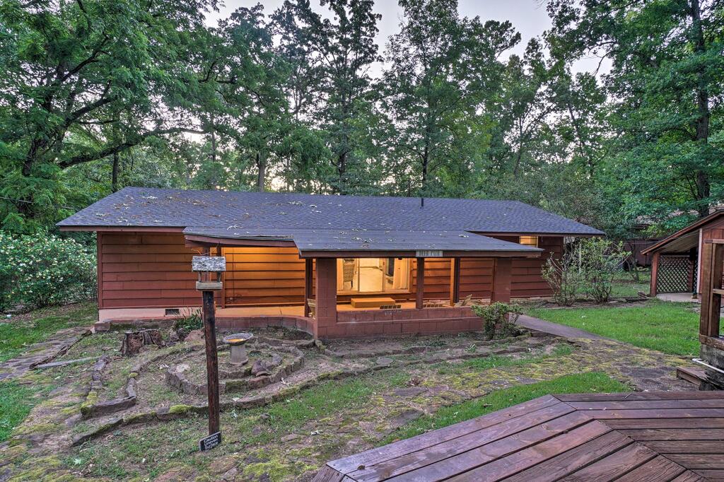 Lake O The Pines Retreat W/ Water Access! - thumb 1