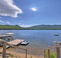 Lake Stinson Cottage w/Sunroom & Shared Dock! - Students Accommodation