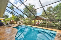 Lake Tarpon Executive Home 5BR 2 Kitchens 2 Laundry Rooms Million Dollar Executive Level Home Tourism Bookings
