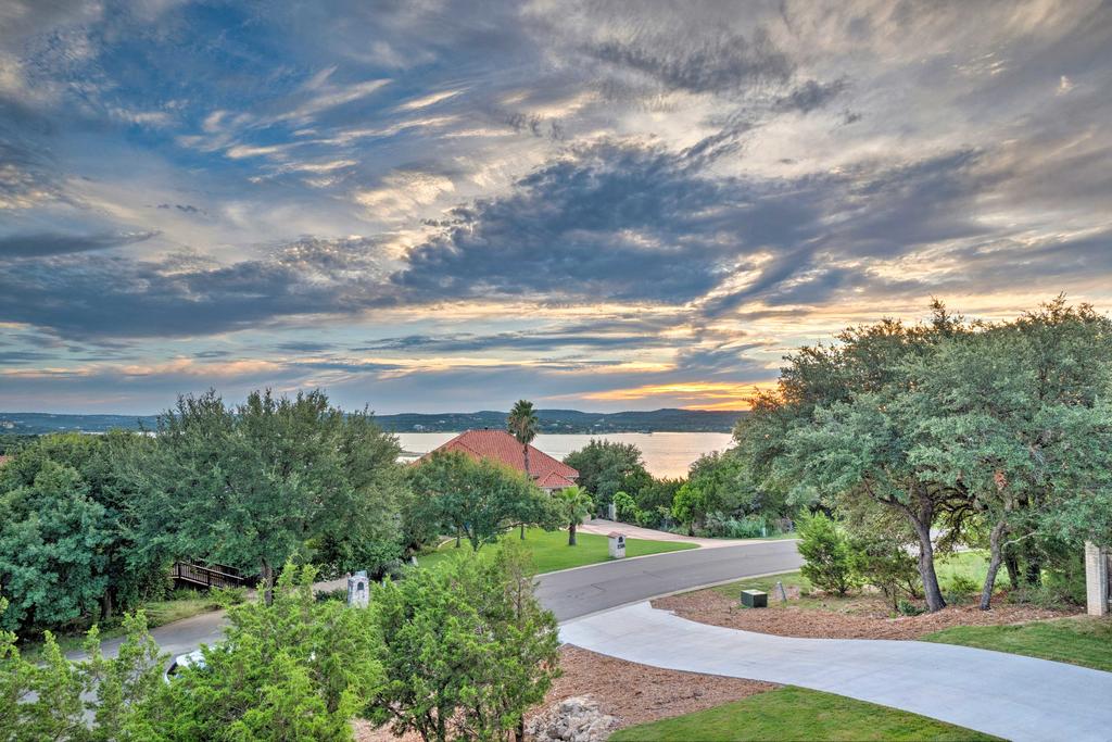 Lake Travis Home With Views & Boat Launch Access! - thumb 3
