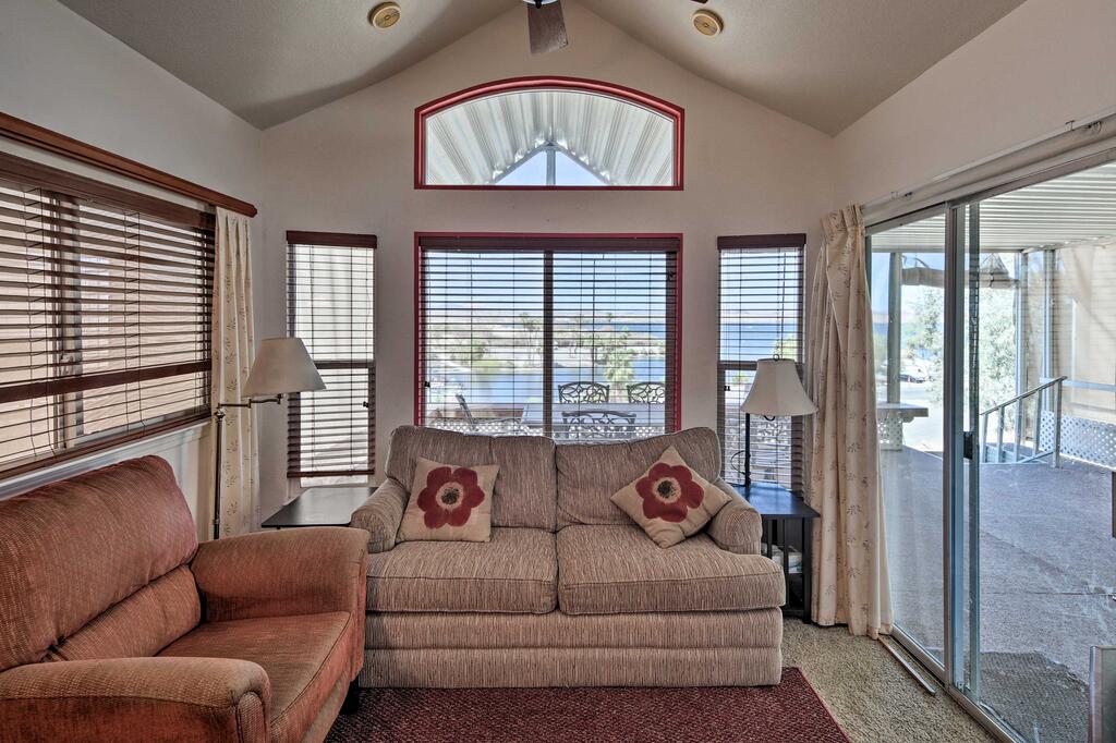 Lakefront Cabin - Walk To London Bridge Beach! - thumb 3