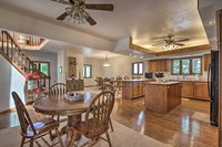 Book Climax Springs Hotels, USA Accommodation USA Accommodation