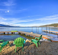 Lakefront Home with Dock and Hot Tub Near Schweitzer! - Accommodation Taipei