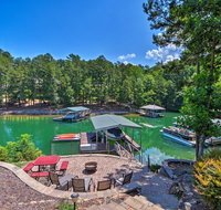 Lakefront Keowee Retreat with Dock about 14 Mi to Clemson - USA Accommodation