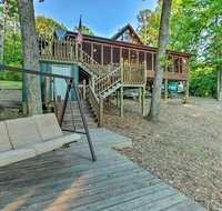 Lakefront Toledo Bend Cabin with Dock  Grill - USA Accommodation