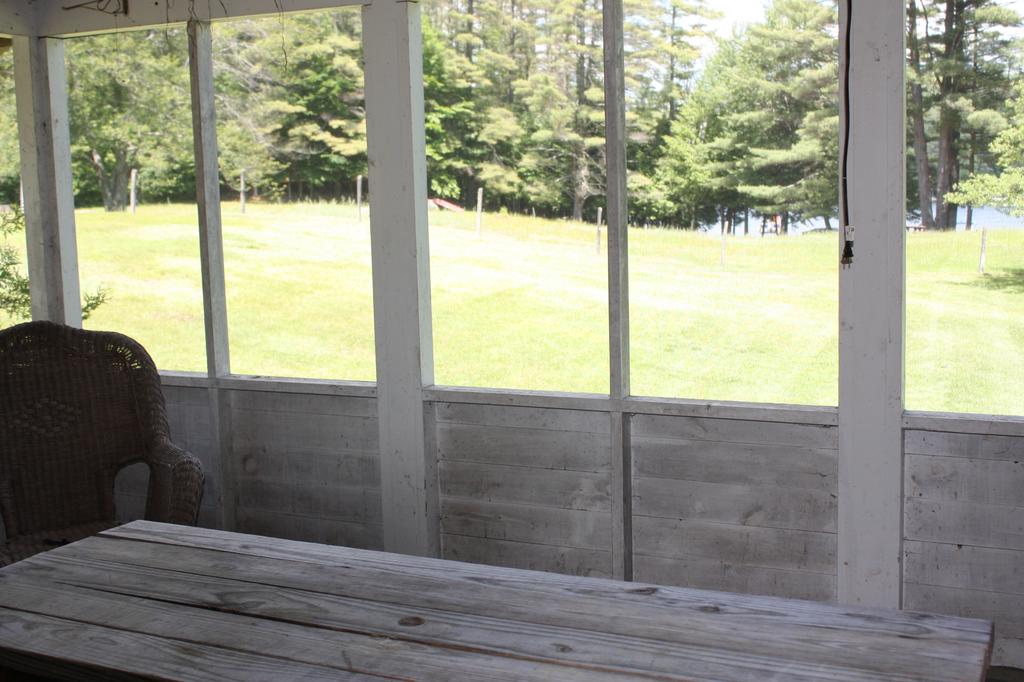 Lakeside, Pet Friendly, W/ Private Dock - thumb 2