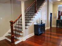 Large Historic Apartment with Balcony View of NOLA Tourism Bookings