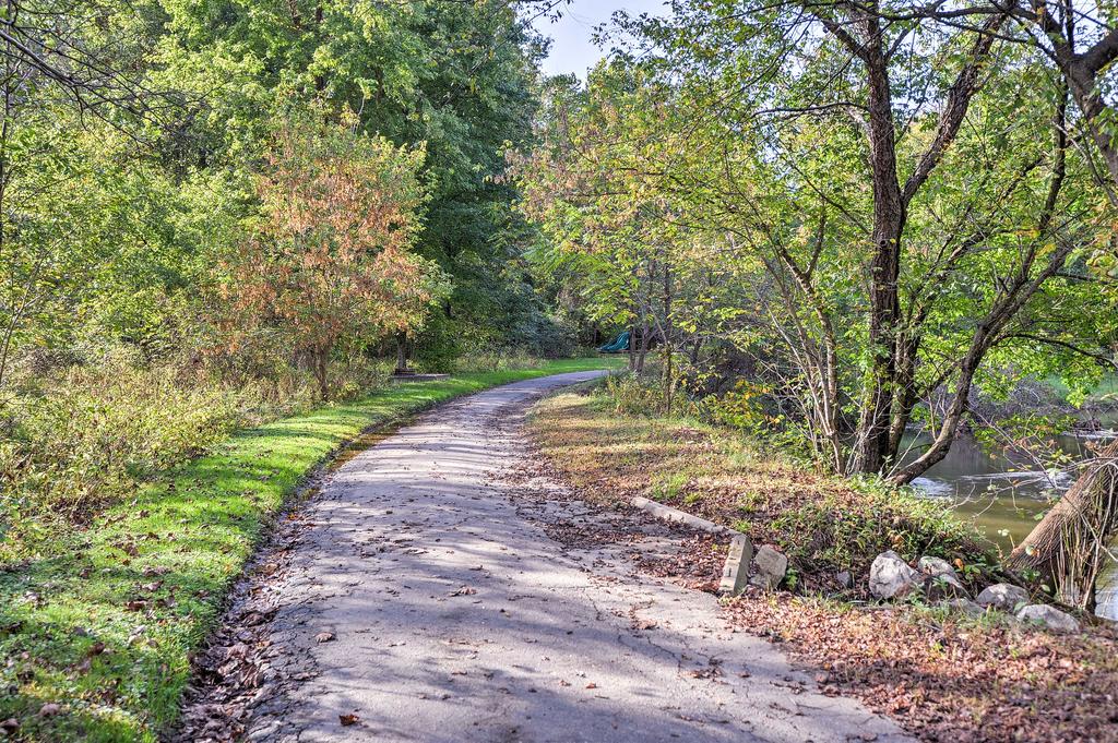 Laurel Home Walk To Main St, MARC Train To DC/BALT - thumb 1