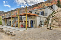 Lava Hot Springs Studio - Walk to Portneuf River Hotels Santiago
