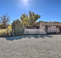 Lavish El Prado Home with Hot Tub Near Downtown! - Students Accommodation
