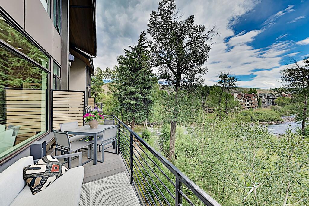 Legendary Ski And Summer Escape To Beaver Creek And Vail Resorts Townhouse - thumb 3