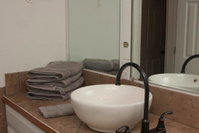 Less than 1 mile from Fort Sill 2 Bedrooms Tourism Bookings