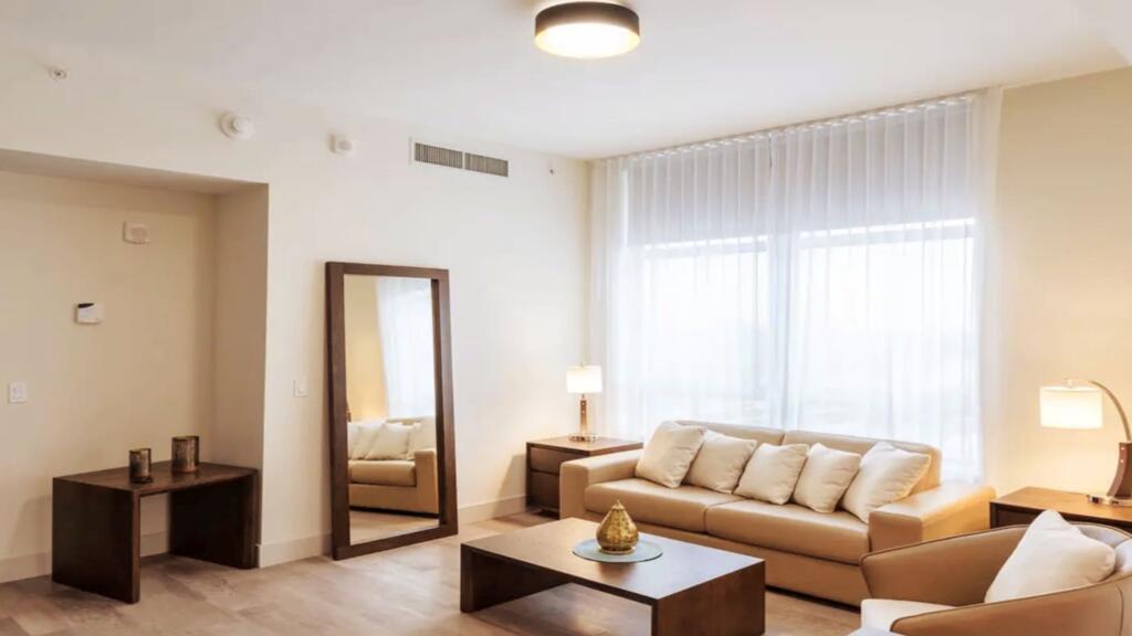 LIMITED TIME OFFER Beachfront Condo Resort - thumb 1