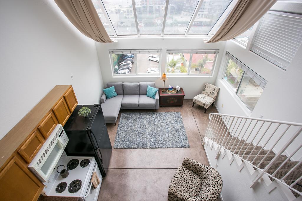 Little Italy Modern Lofts - thumb 0