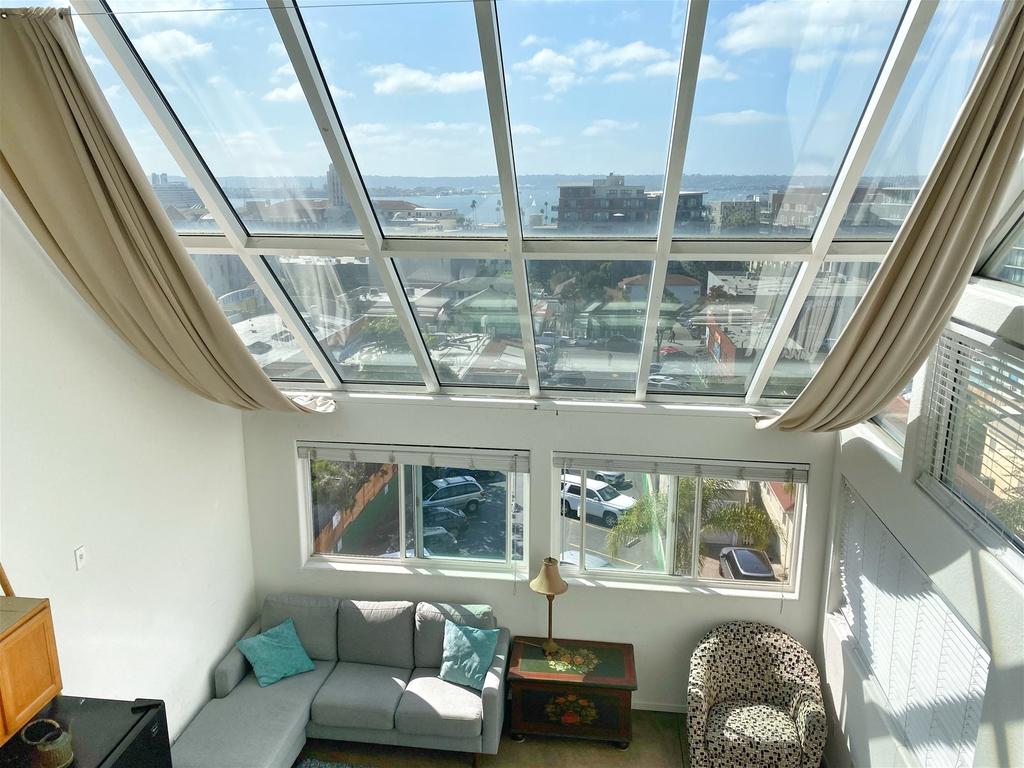 Little Italy Modern Lofts - thumb 2