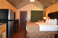 Lone Star Lodge Tourism Bookings