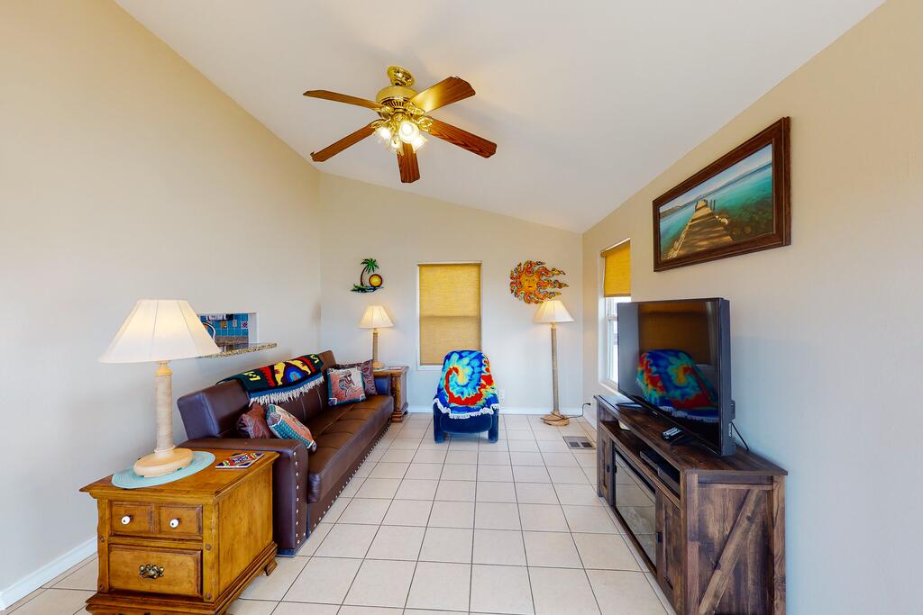 Long Island Village 190 W. Bonnet - thumb 3