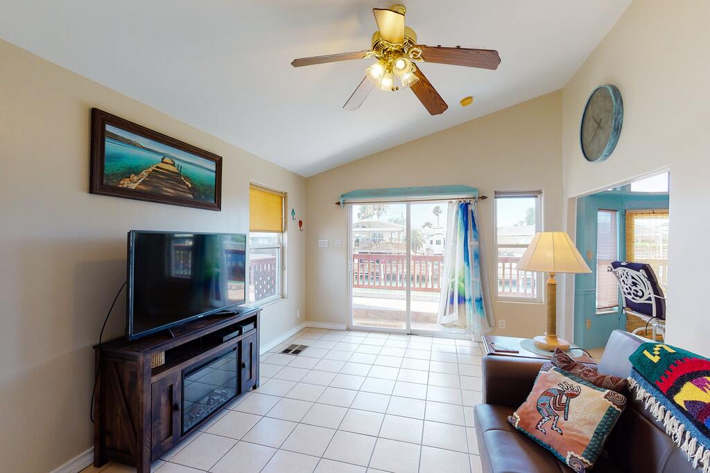 Long Island Village 190 W. Bonnet - thumb 2