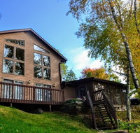 Loon Landing home - USA Accommodation